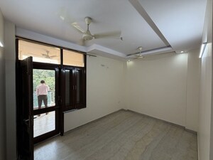 Room in 2 BHK Builder Floor at Patel Nagar – for Sale