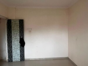 Room in 1 BHK Apartment at Dem Phoenix, Malad East – for Sale
