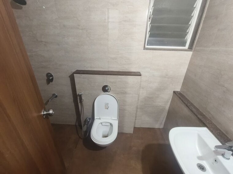 Bathroom, guardian-cityscapes 3 Bedroom 1500 Sq.Ft. Apartment In Sinhagad Pune 10720108