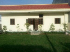 3 BHK Independent House – Exterior View View at RWA Apartments Sector 71, Sector 71 - for Sale