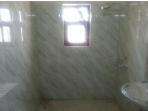 Room in 3 BHK Independent House at RWA Apartments Sector 71, Sector 71 – for Sale