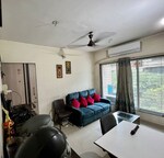 1 BHK 450 Sq.Ft. Apartment in Borivali West