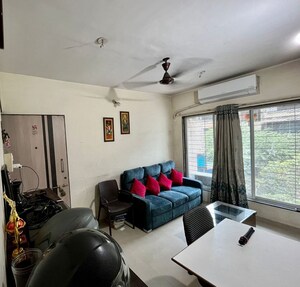 1 BHK Apartment For Rent in Borivali West