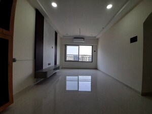 Building Lobby in 2 BHK Apartment at Unnat Nagar – for Rent