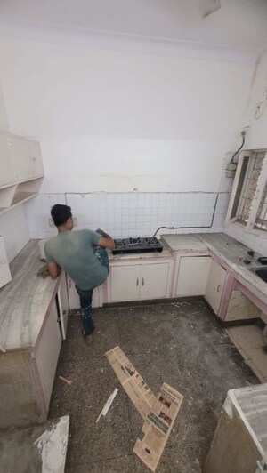 Bathroom in 3.5 BHK Builder Floor at Pamposh Enclave – for Rent