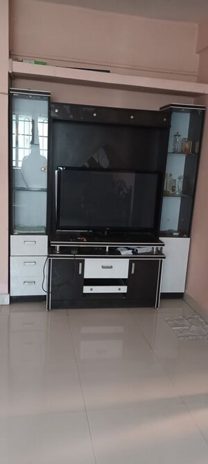 Furnished Amenities in 2 BHK Apartment at Supriya Gardens, Aundh – for Rent