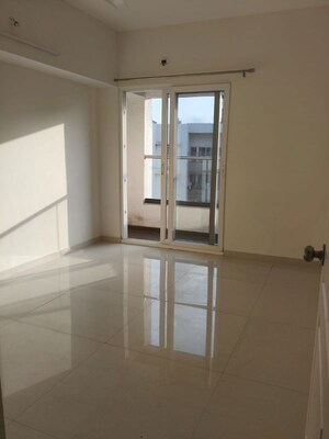 Room in 3 BHK Apartment at Avon Vista, Balewadi – for Rent