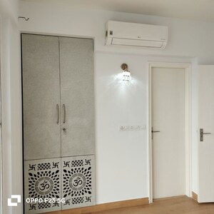 Room in  Apartment at Bestech Park View Sanskruti, Sector 92 – for Sale