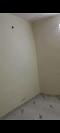 2 BHK +Builder Floor For Rent in Sector 2C Vasundhara