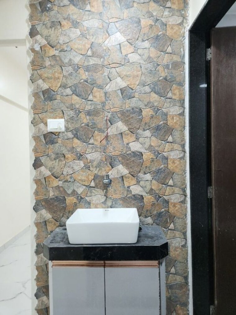 Bathroom, nahar-the-enclave 3 Bedroom 1253 Sq.Ft. Apartment In Balewadi Pune 10720281