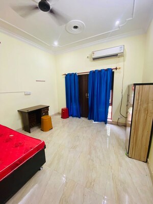 Bedroom in  Pg at Vineet Khand – for Rent