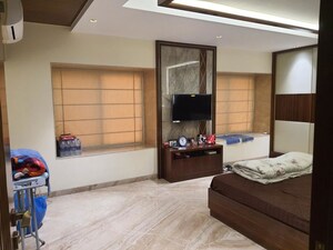 Room in 4 BHK Apartment at Brahma Suncity, Wadgaon Sheri – for Sale