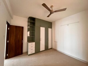 Room in 3 BHK Apartment at Greenspace Celestial, Kokapet – for Rent