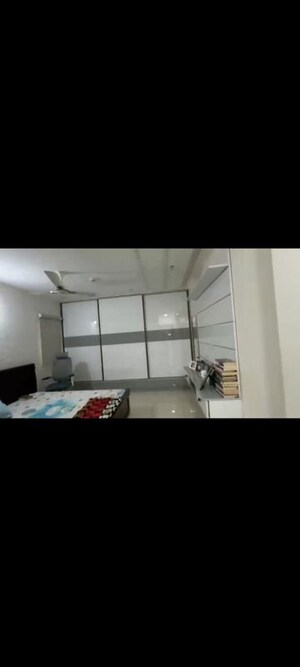 Furnished Amenities in 2.5 BHK Apartment at Prestige High Fields, Gachibowli – for Rent