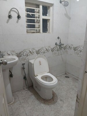 Bathroom in 3 BHK Builder Floor at Sector 23 – for Rent