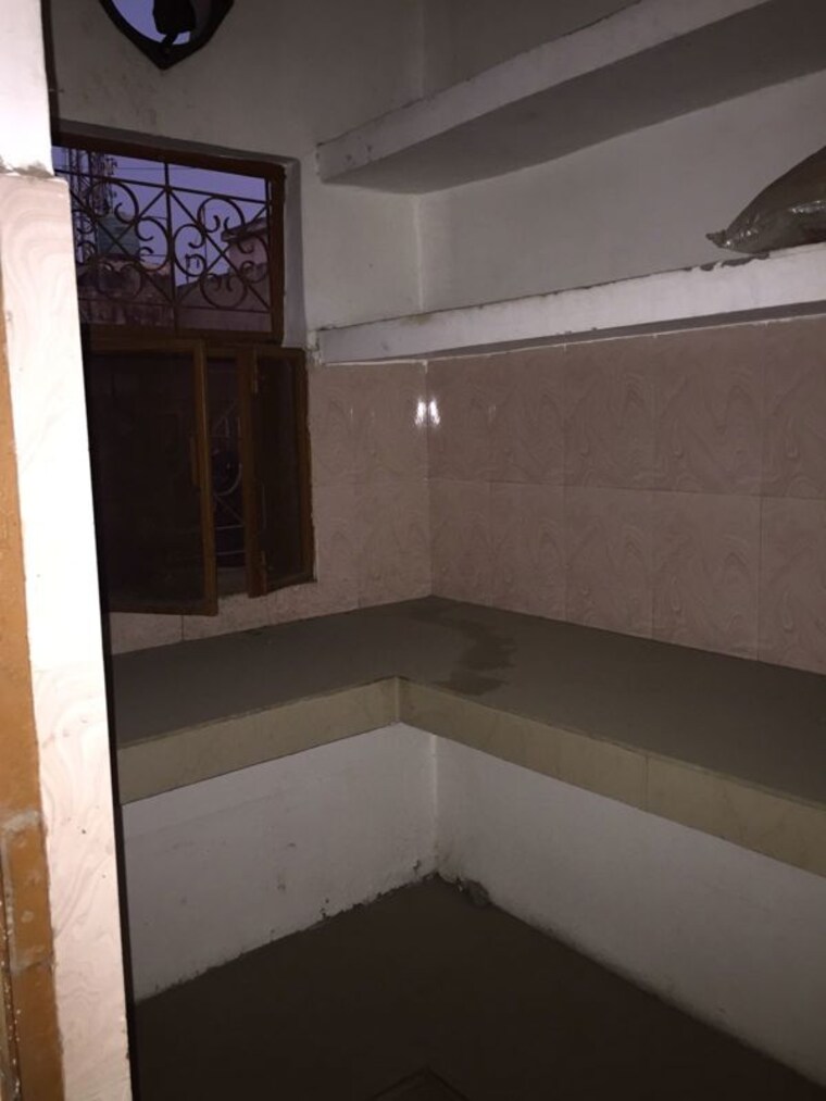 Kitchen, sarita vihar 1 Bedroom 450 Sq.Ft. Independent House In Sarita Vihar Delhi 10720394