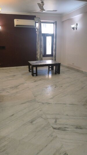 Furnished Amenities in 2 BHK Apartment at Palm Residency Chhatarpur, Chattarpur – for Rent