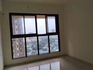 Room in 2 BHK Apartment at Chandak 34 Park Estate, Goregaon West – for Rent