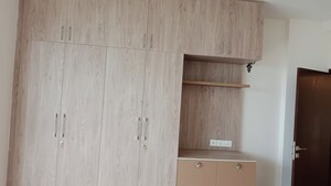 Furnished Amenities in 3 BHK Apartment at Prestige Misty Waters Vista Towers, Hebbal – for Rent