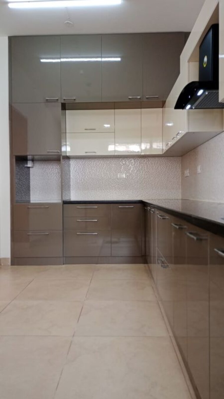 Kitchen, prestige-misty-waters-vista-towers 3 Bedroom 1700 Sq.Ft. Apartment In Hebbal Bangalore 10720497
