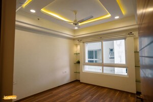 Room in 3 BHK Apartment at Koncept The Botanika, Gachibowli – for Rent