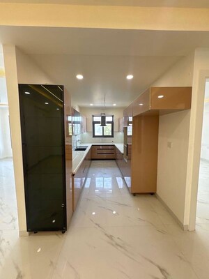 Building Lobby in 3 BHK Builder Floor at Sector 22 – for Rent
