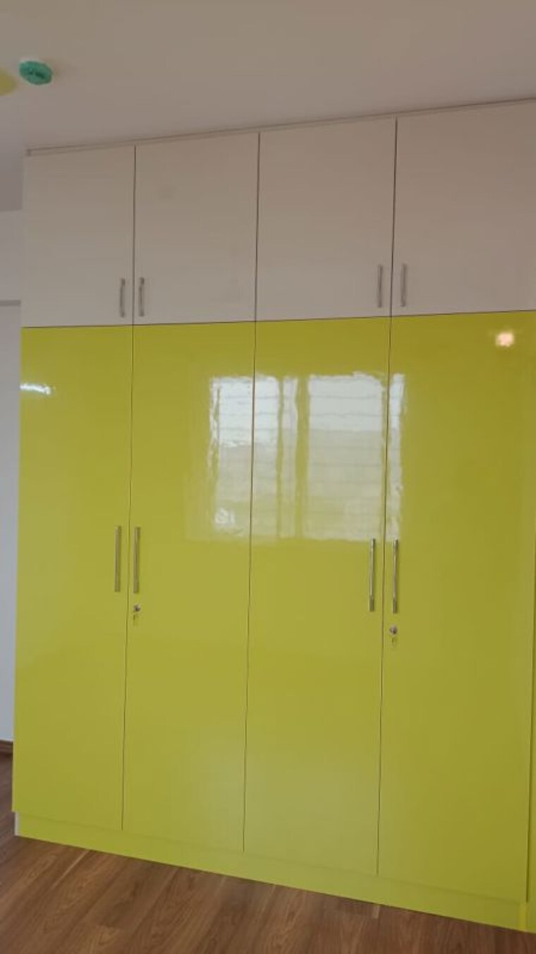 Room, prestige-misty-waters-vista-towers 3 Bedroom 1700 Sq.Ft. Apartment In Hebbal Bangalore 10720534