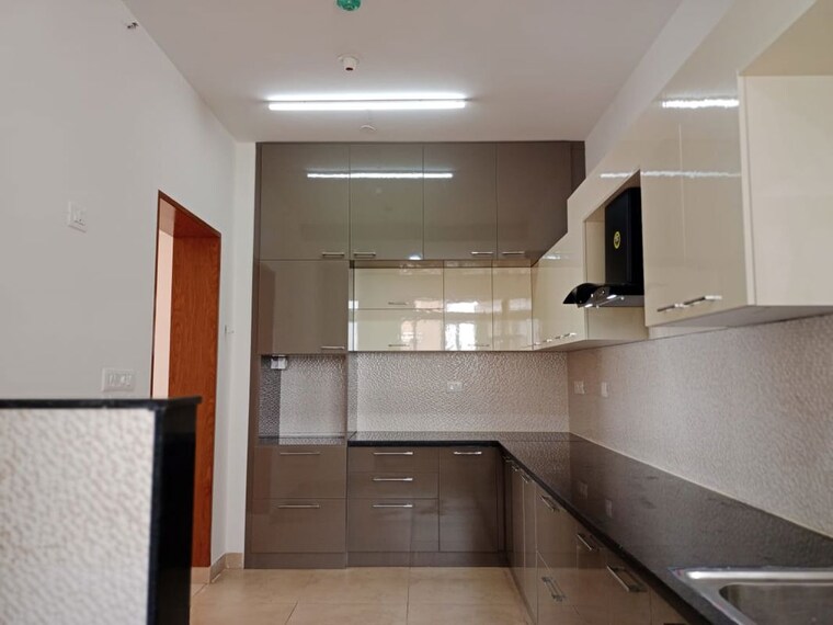 Kitchen, prestige-misty-waters-vista-towers 3 Bedroom 1700 Sq.Ft. Apartment In Hebbal Bangalore 10720534