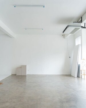 Building Lobby in  Shop at Dadar West – for Rent