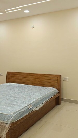 Bedroom in 3 BHK Apartment at ASBL Spectra, Financial District – for Rent