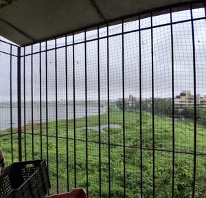 Balcony in 4 BHK Apartment at Juhu – for Rent
