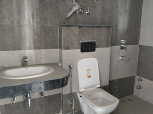 Bathroom in 3 BHK Builder Floor at Sector 21 – for Rent