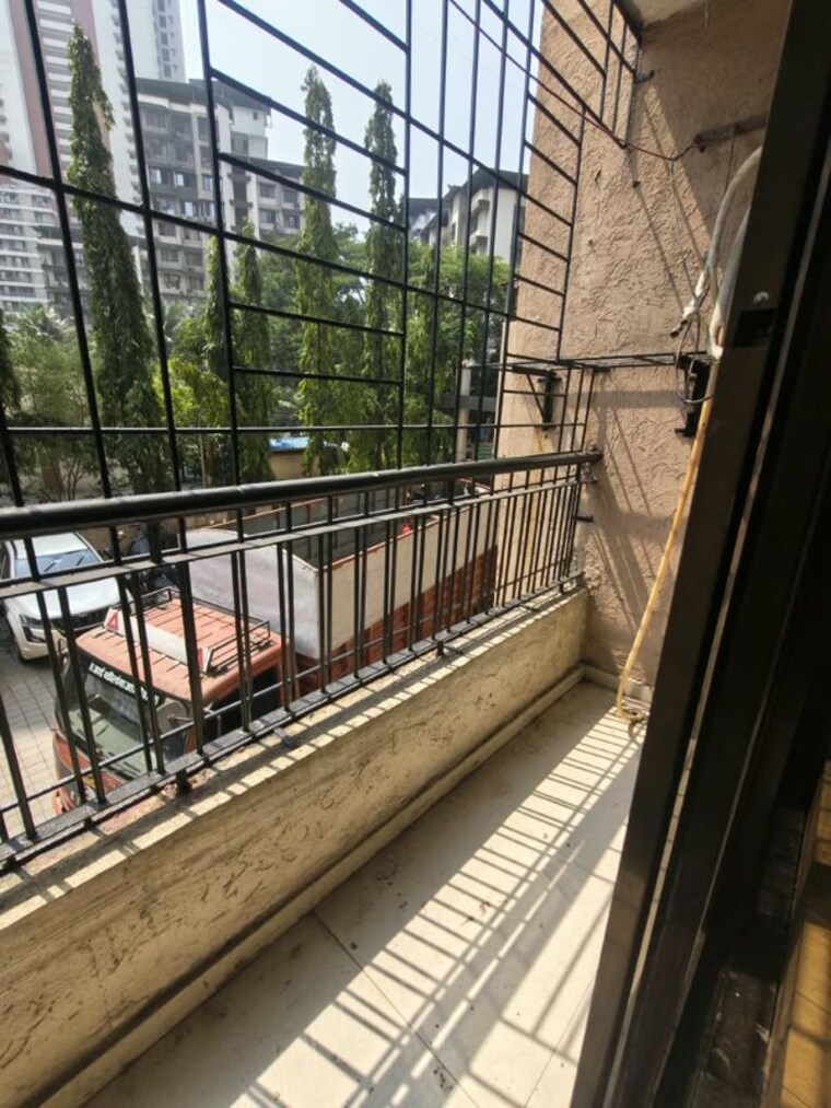 Balcony, sanghvi-valley 2 Bedroom 623 Sq.Ft. Apartment In Kalwa Thane 10720654