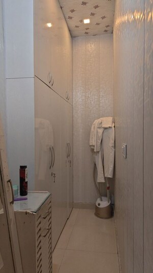 Bathroom in 3.5 BHK Builder Floor at Patel Nagar – for Sale