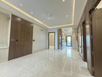 4 BHK +  270 Sq.Yd. Builder Floor in Unitech Nirvana Country Cedar Crest