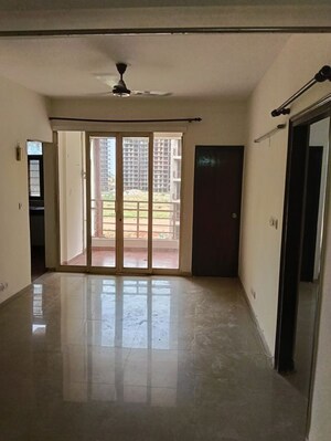 Room in 3 BHK Apartment at Krish Vatika, Alwar Bypass Road – for Rent