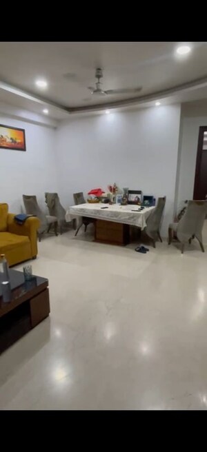 3 BHK Builder Floor For Rent in Jungpura Extension