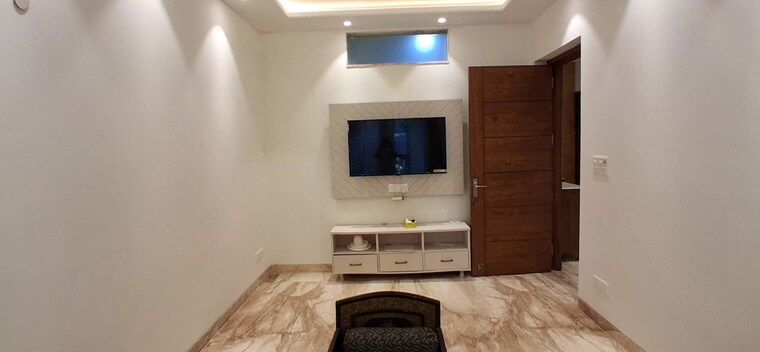 Bedroom, greater kailash part 3 3 Bedroom 1800 Sq.Ft. Builder Floor In Greater Kailash Part 3 Delhi 10720693