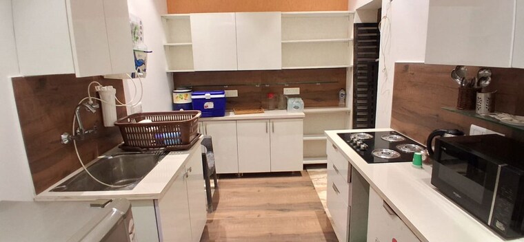 Kitchen, greater kailash part 3 3 Bedroom 1800 Sq.Ft. Builder Floor In Greater Kailash Part 3 Delhi 10720693