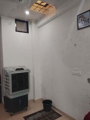 Common Area in 3 BHK Independent House at Mansarovar – for Sale