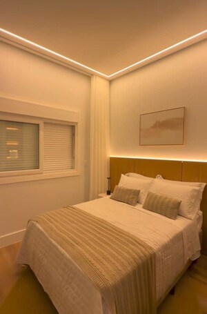 Bedroom in 2 BHK Apartment at Lodha The Park, Worli – for Sale