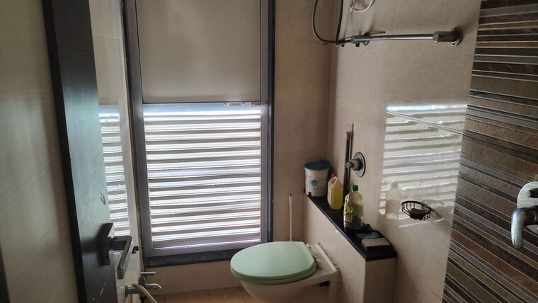 Bathroom, shanti-green-palms 3 Bedroom 1570 Sq.Ft. Apartment In Ghansoli Navi Mumbai 10720641