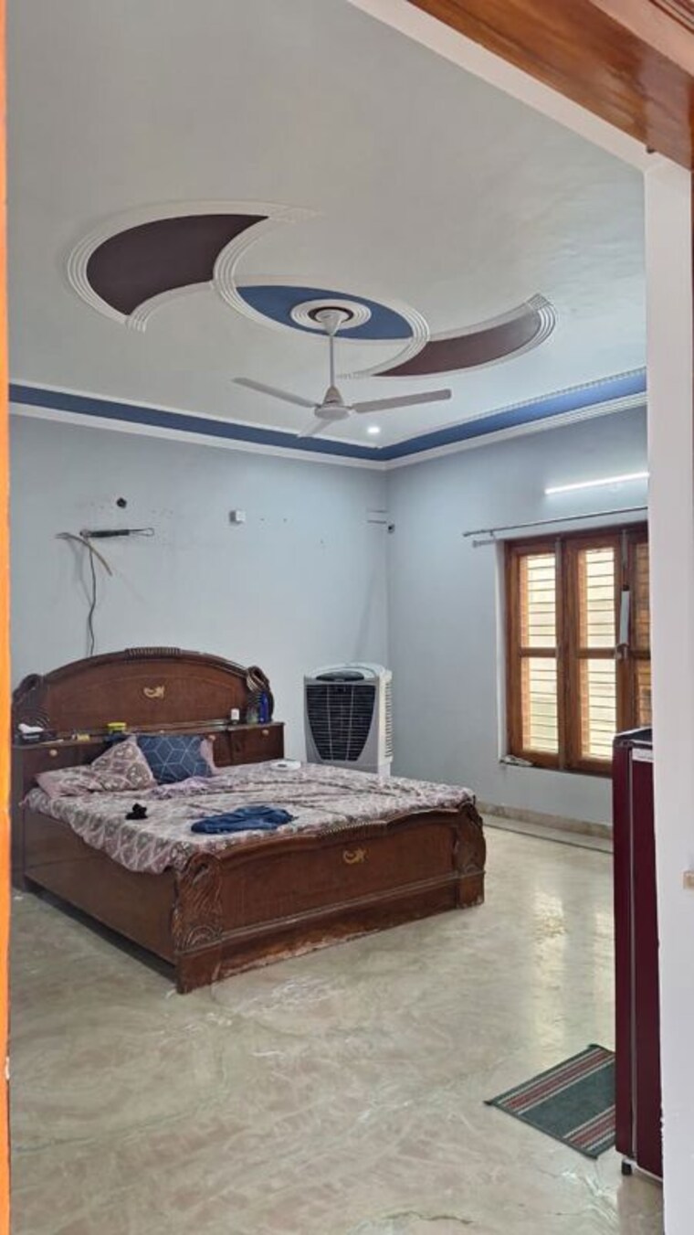 Bedroom, sector 130 6+ Bedroom 238 Sq.Mt. Independent House In Sector 130 Noida 10720707