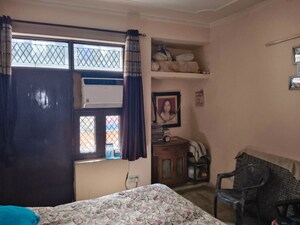 Living Room in 2 BHK Independent House at Sector 28 – for Rent