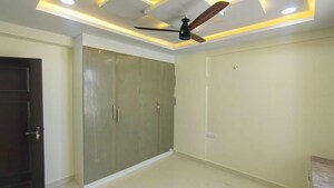 Room in 3 BHK Apartment at Aditya Capitol Heights, Hi Tech City – for Rent