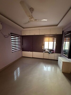 Kitchen in 3.5 BHK Apartment at Regent Park, Serilingampally – for Rent