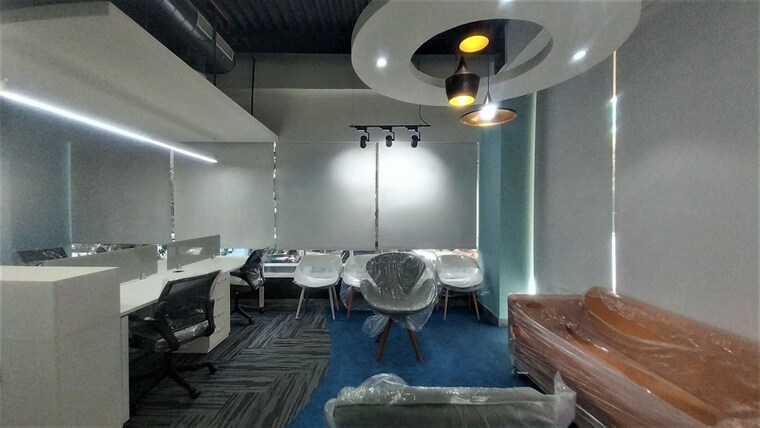 Team Area, mg road Commercial Office Space 1260 Sq.Ft. In Mg Road Indore 10720841
