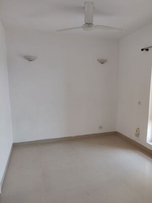 Room in 3 BHK Apartment at Shiv Sai Ozone Park, Sector 86 – for Sale