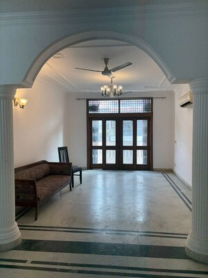 3 BHK Builder Floor For Rent in Greater Kailash I