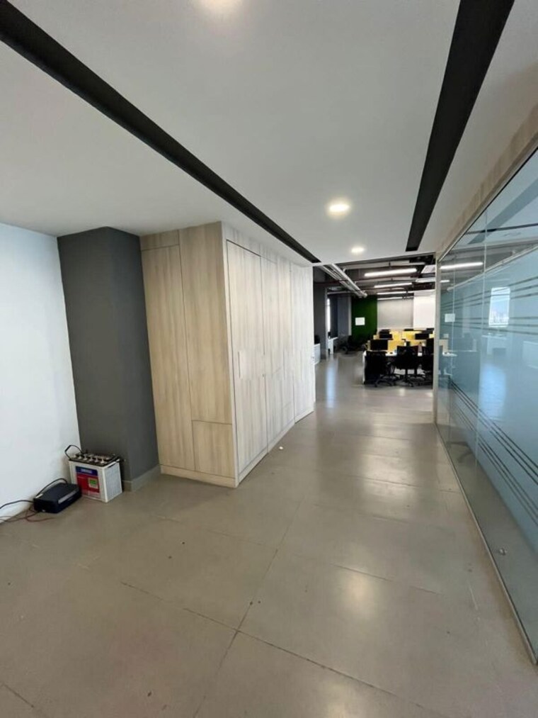  Parking, ravindra nagar Commercial Office Space 1600 Sq.Ft. In Ravindra Nagar Indore 10720881